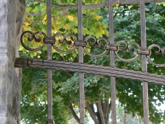 wrought-iron-driveway-gate-22