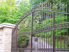 wrought-iron-driveway-gate-27