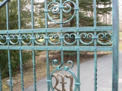 wrought-iron-driveway-gate-6